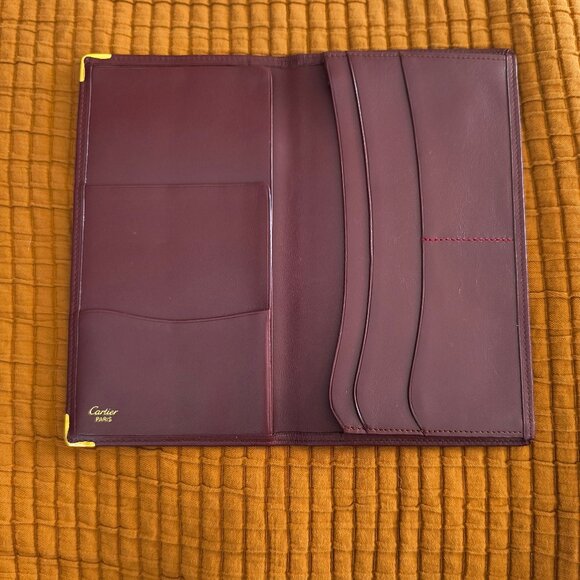 Cartier Bifold Wallet – Burgundy Leather | Must de Cartier - Picture 3 of 5